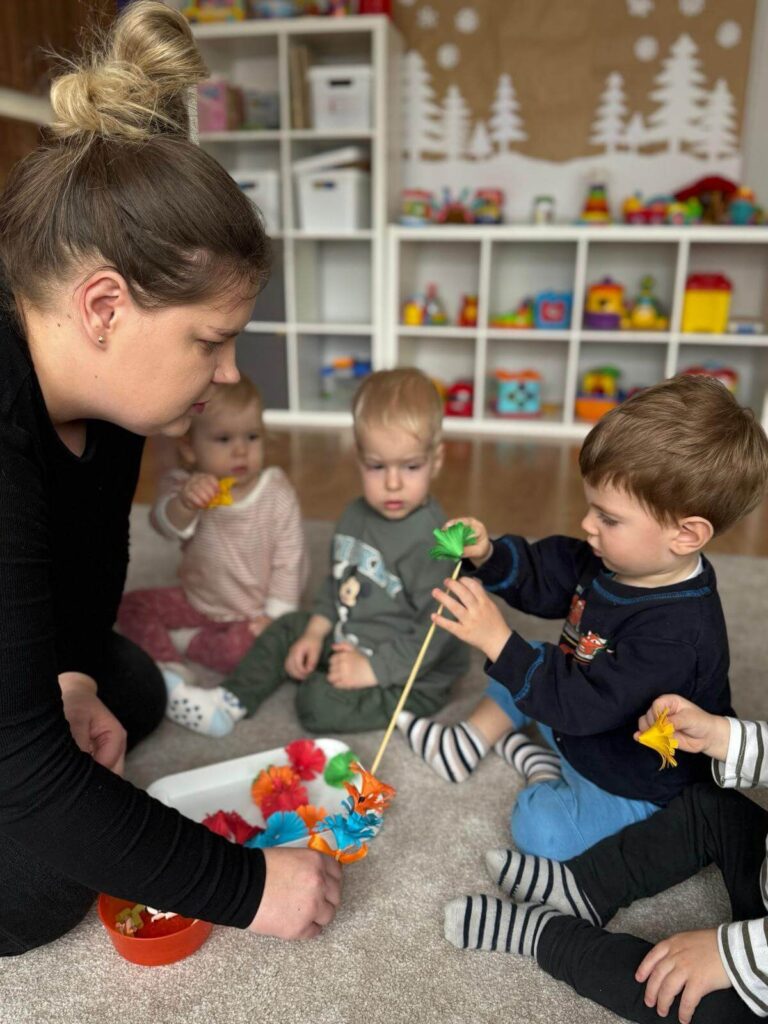 Ciocia Patrycja Żłobek Szczęśliwych Maluchów Tatarakowa