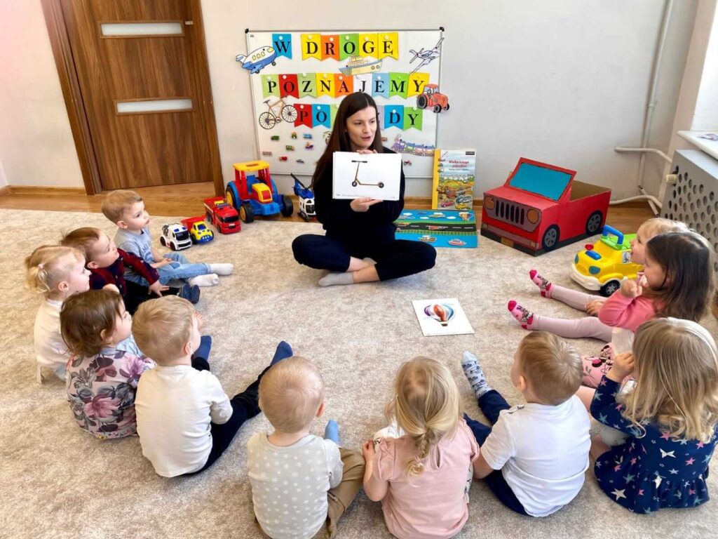 Ciocia Sylwia Żłobek Szczęśliwych Maluchów Tatarakowa